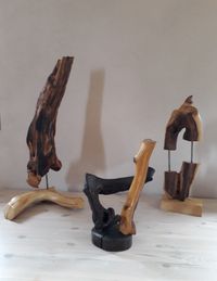 Holz-Kunst von Ion Mindrut (Rumänien) in 'Nahe der Natur' Staudernheim - Verkaufsausstellung, objekte 10-50 cm